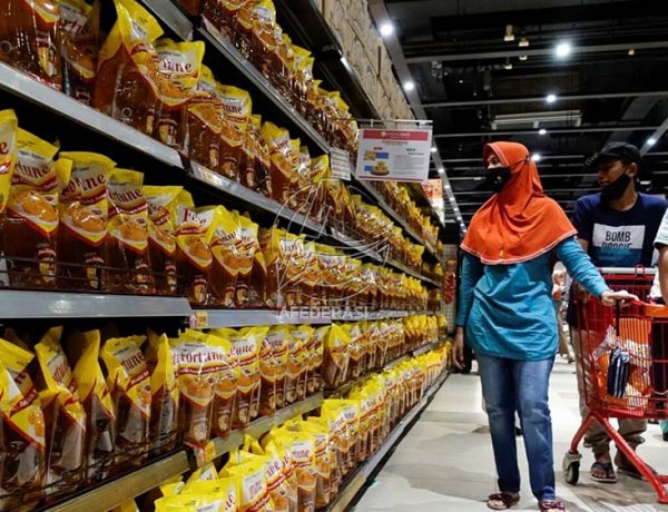 Jokowi Targetkan Inflasi 2022 di Bawah Lima Persen